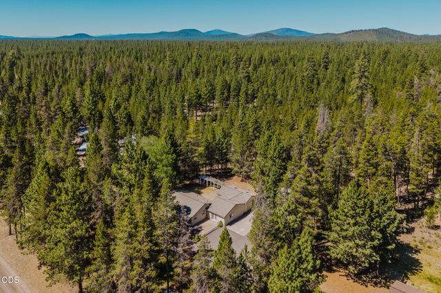 52591 Sunrise Boulevard, La Pine, OR 97739