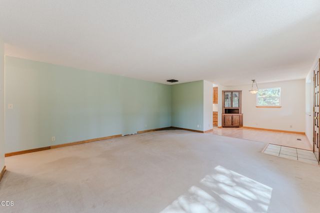 52591 Sunrise Boulevard, La Pine, OR 97739