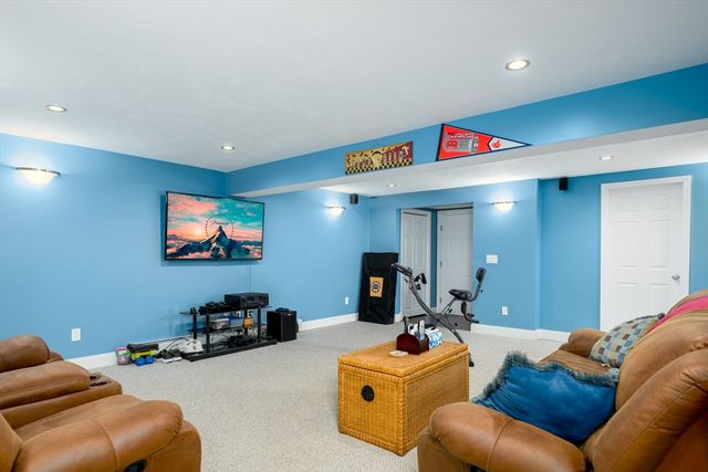 34 Marjorie Lane, Rutland, MA 01543