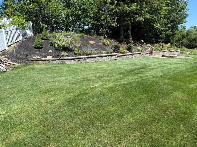 34 Marjorie Lane, Rutland, MA 01543