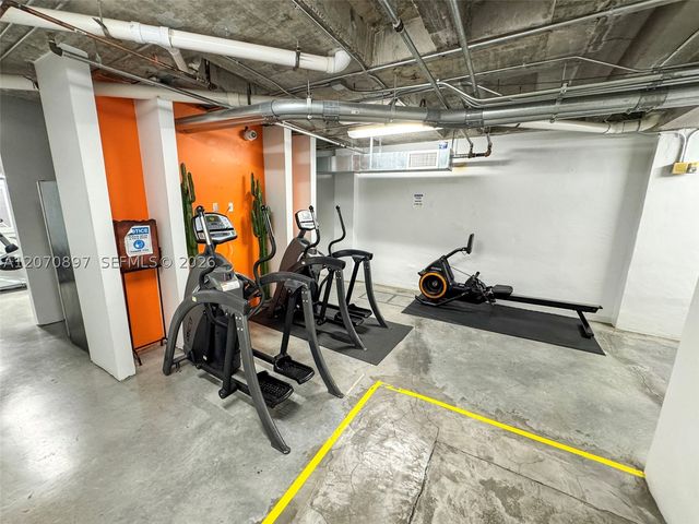 8101 Biscayne Blvd R-411, Miami, FL 33138