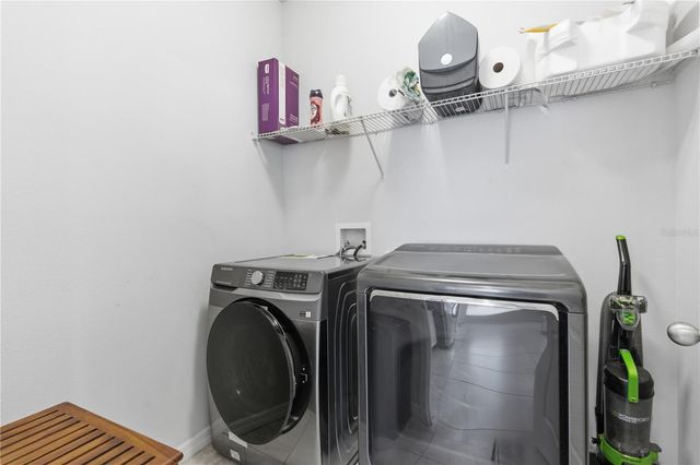 2212 BROADWAY VIEW AVENUE, Brandon, FL 33510