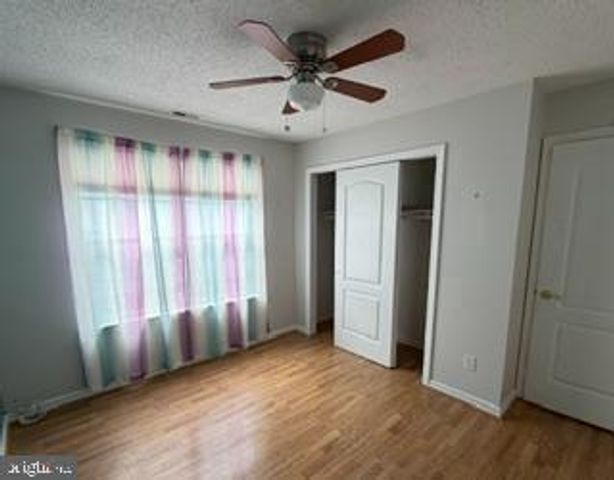 600 TRINIDAD BLVD, Williamstown, NJ 08094