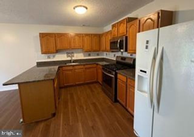 600 TRINIDAD BLVD, Williamstown, NJ 08094