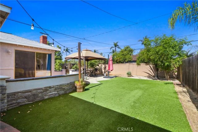 1221 Carlton, Santa Ana, CA 92707