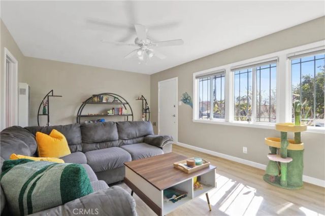 1221 Carlton, Santa Ana, CA 92707