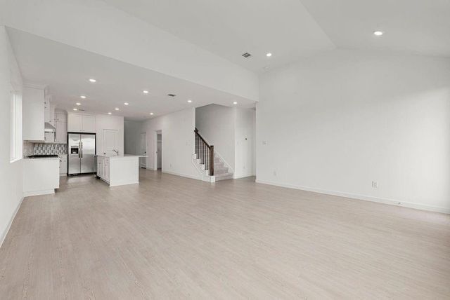 6411 Symphony Wave Dr, Katy, TX 77493