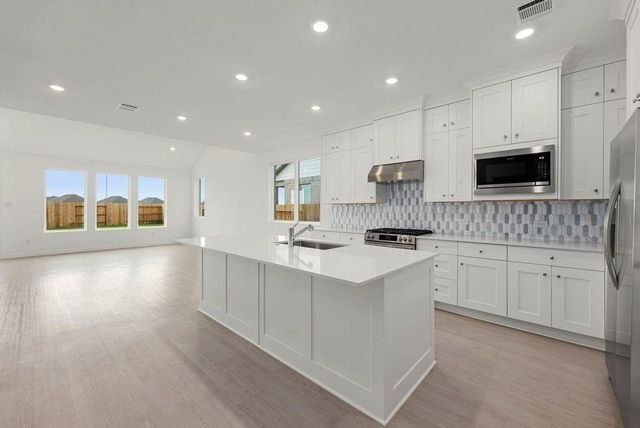 6411 Symphony Wave Dr, Katy, TX 77493