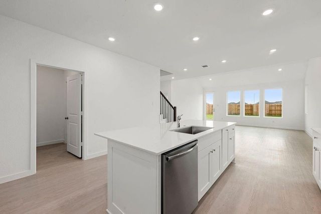 6411 Symphony Wave Dr, Katy, TX 77493