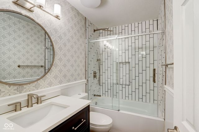 853 Grant Court, Greenwood, IN 46143