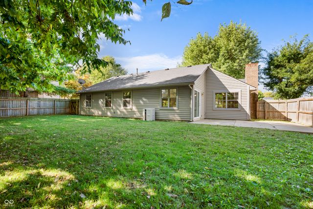 853 Grant Court, Greenwood, IN 46143