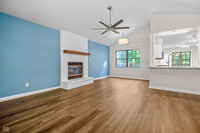 853 Grant Court, Greenwood, IN 46143