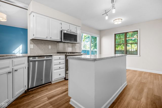 853 Grant Court, Greenwood, IN 46143