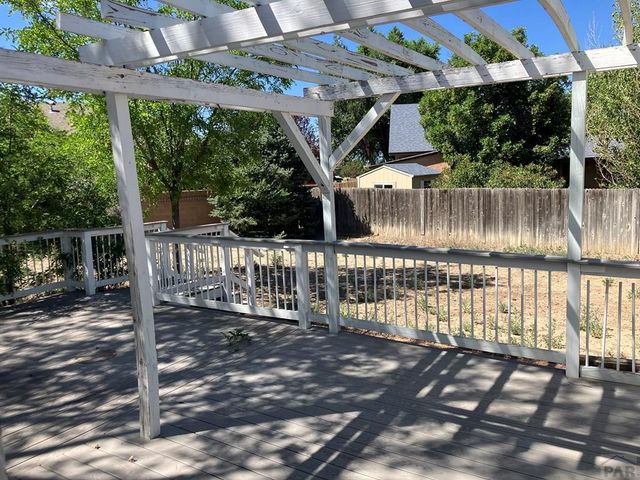 482 W Hahns Peak Ave, Pueblo West, CO 81007