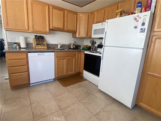 9647 Spyglass Avenue 15, Desert Hot Springs, CA 92240