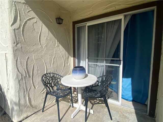 9647 Spyglass Avenue 15, Desert Hot Springs, CA 92240