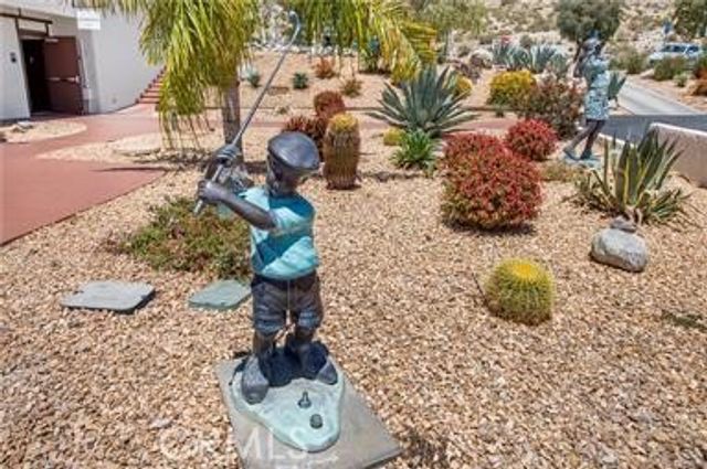 9647 Spyglass Avenue 15, Desert Hot Springs, CA 92240