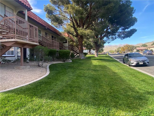 9647 Spyglass Avenue 15, Desert Hot Springs, CA 92240