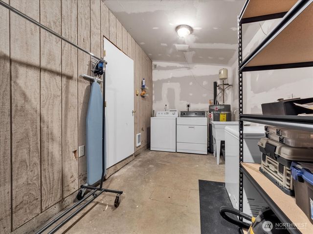 592 Kodiak Avenue, Camano Island, WA 98282