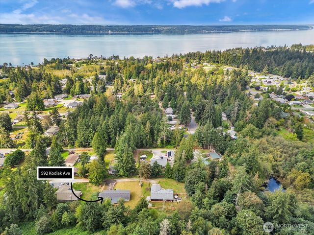 592 Kodiak Avenue, Camano Island, WA 98282