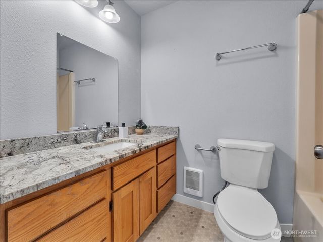 592 Kodiak Avenue, Camano Island, WA 98282