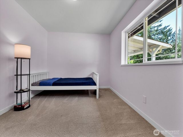 592 Kodiak Avenue, Camano Island, WA 98282