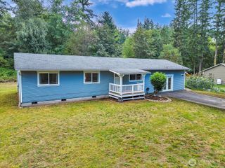 592 Kodiak Avenue, Camano Island, WA 98282