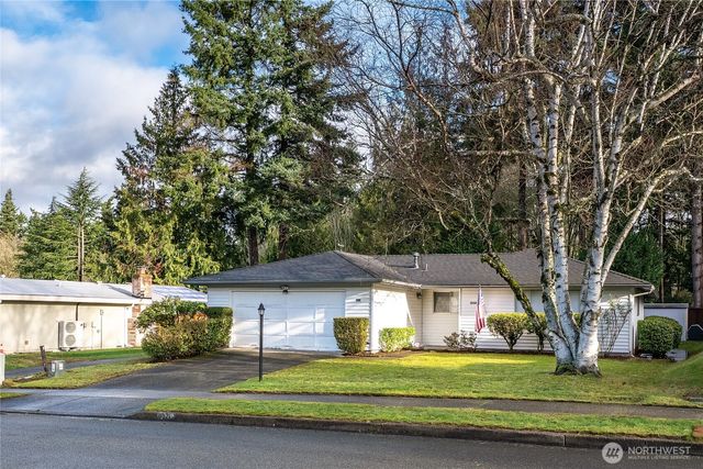 10210 163rd Avenue NE, Redmond, WA 98052