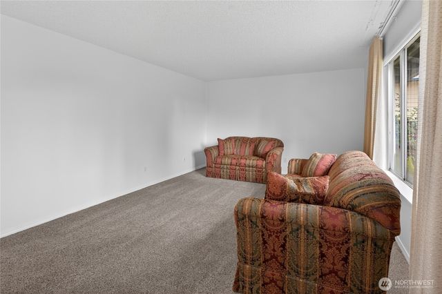 10210 163rd Avenue NE, Redmond, WA 98052