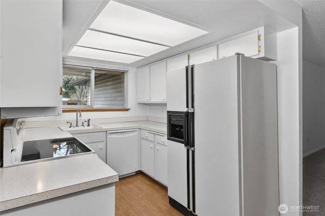 10210 163rd Avenue NE, Redmond, WA 98052