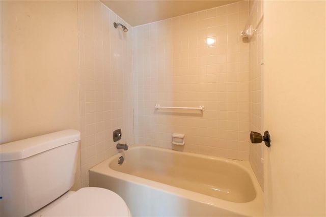 8701 SW 30th Street 211, Davie, FL 33328