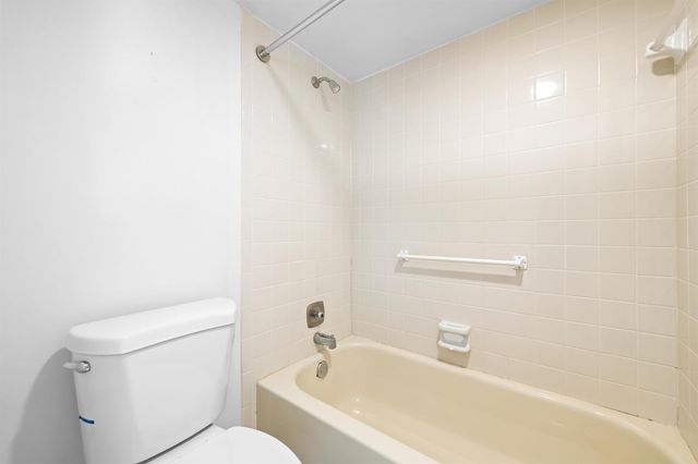 8701 SW 30th Street 211, Davie, FL 33328