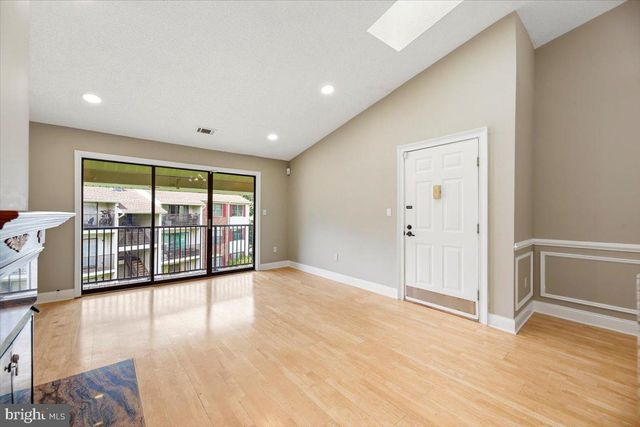47 MENDREY CT, Lawrence Township, NJ 08648