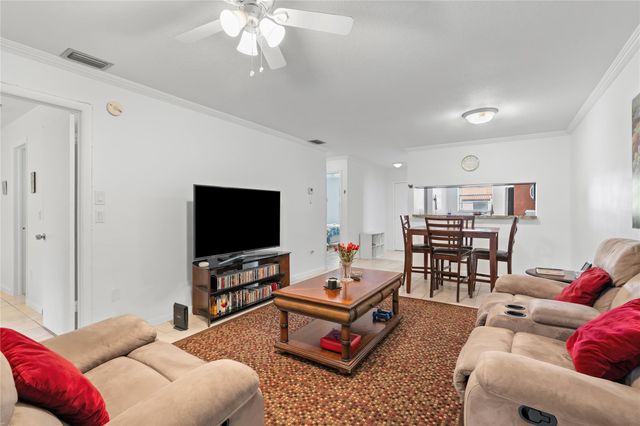 331 NW 36th Ave, Deerfield Beach, FL 33442