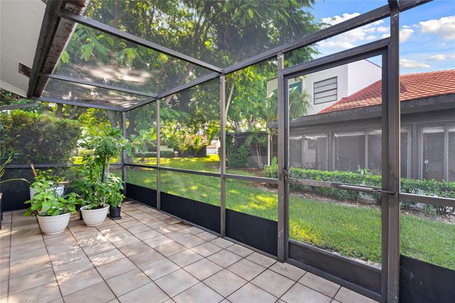 331 NW 36th Ave, Deerfield Beach, FL 33442