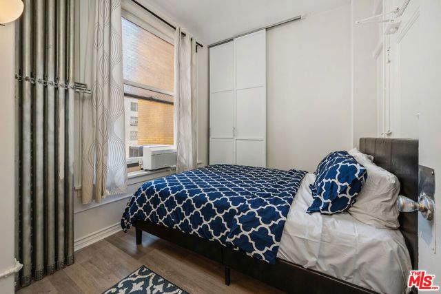 215 W 7th Street 803, Los Angeles, CA 90014