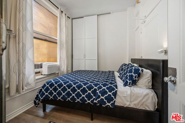 215 W 7th Street 803, Los Angeles, CA 90014
