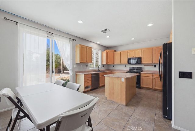 14603 Fair Oak, Lake Elsinore, CA 92530
