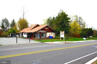 442 N LEWIS ROAD, Royersford, PA 19468