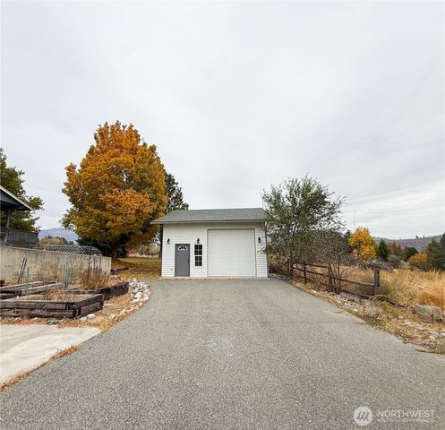 40 Trail Ridge DR, Omak, WA 98841