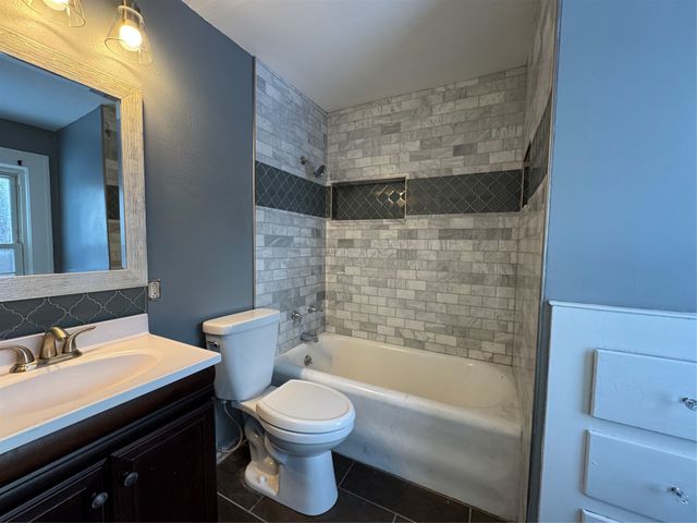 2810 PERRY Street, Erie, PA 16504