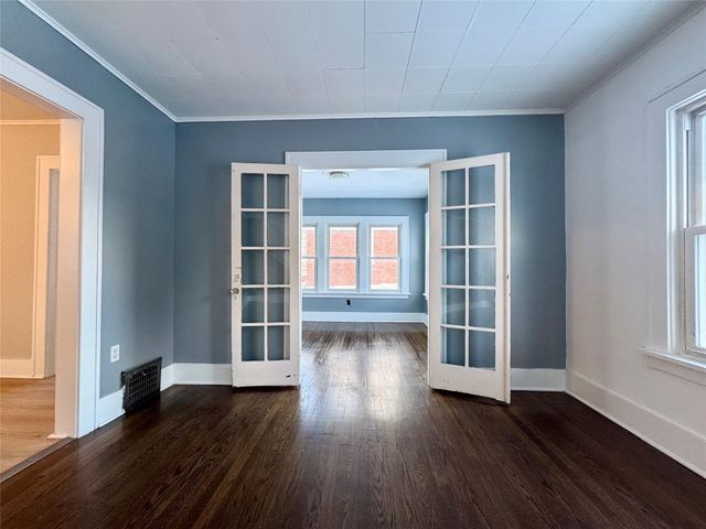 2810 PERRY Street, Erie, PA 16504