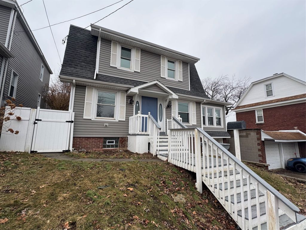 2810 PERRY Street, Erie, PA 16504