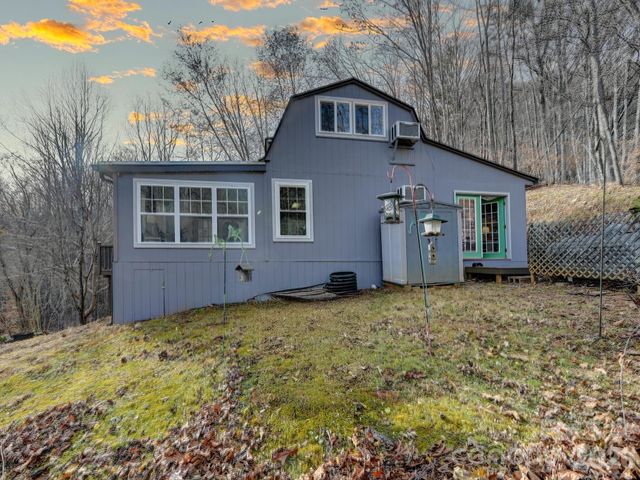 90 Davidson Gap Road, Leicester, NC 28748