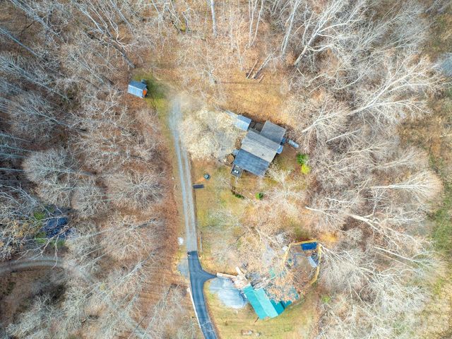90 Davidson Gap Road, Leicester, NC 28748