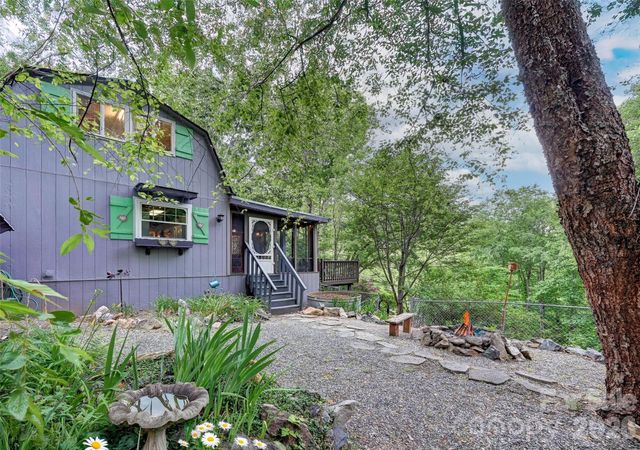 90 Davidson Gap Road, Leicester, NC 28748