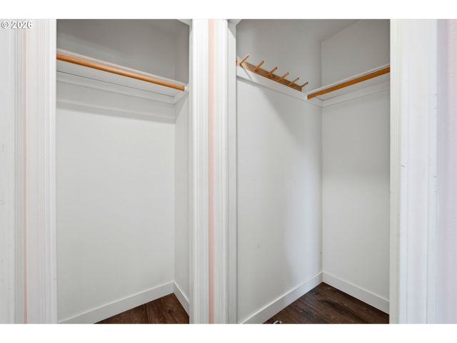 732 N COLLEGE St, Newberg, OR 97132