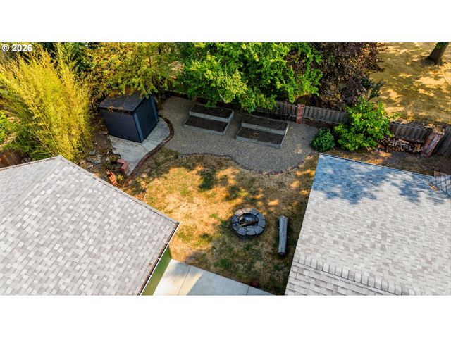 732 N COLLEGE St, Newberg, OR 97132
