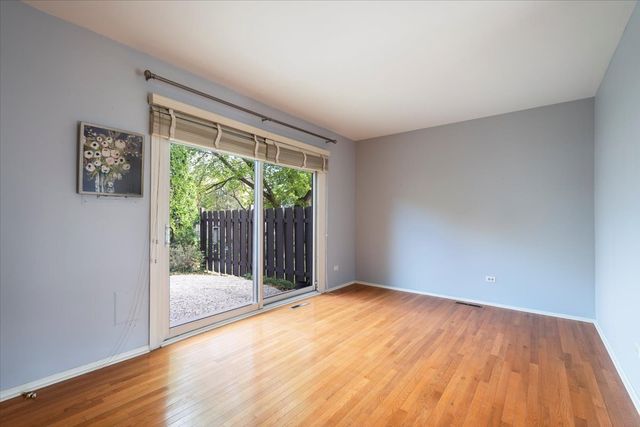 650 Cress Creek Lane, Crystal Lake, IL 60014