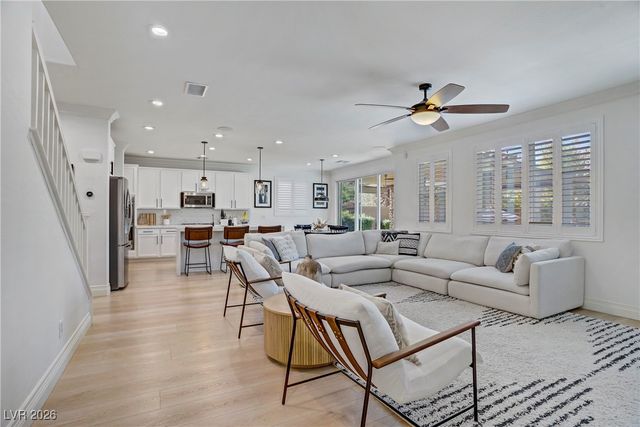 7612 Kit Carson Avenue, Las Vegas, NV 89179